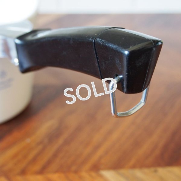 画像9: コーニングウェア　ソースメーカー　4cup　【コーンフラワー・蓋つき】